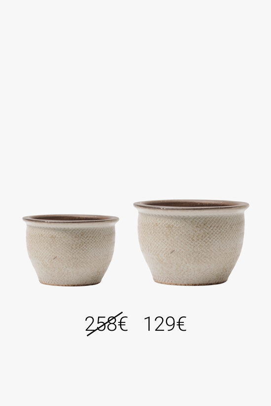 2 vecināti baltu keramikas puķu podu komplekts no Romantika sērijas